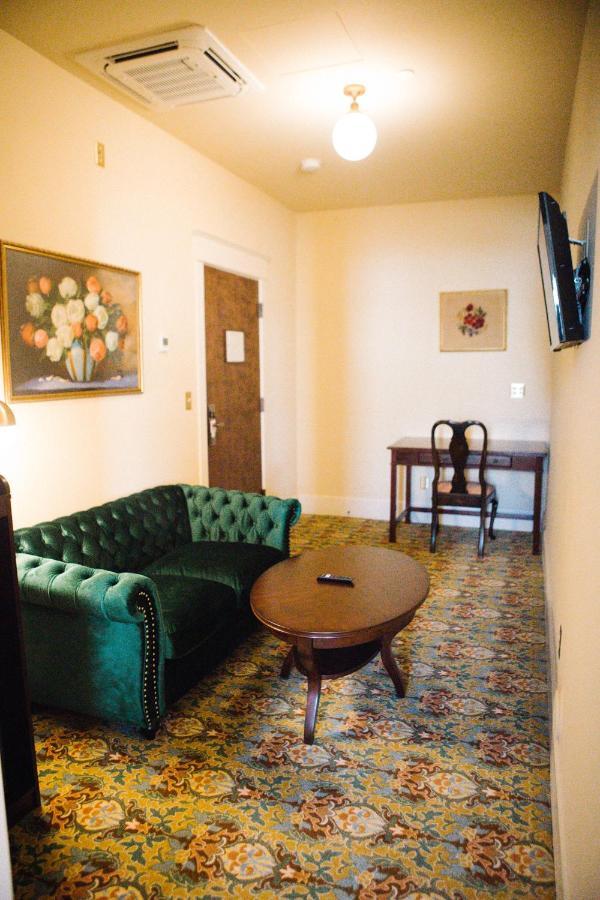 Belvada Hotel โทโนปาห์ ภายนอก รูปภาพ